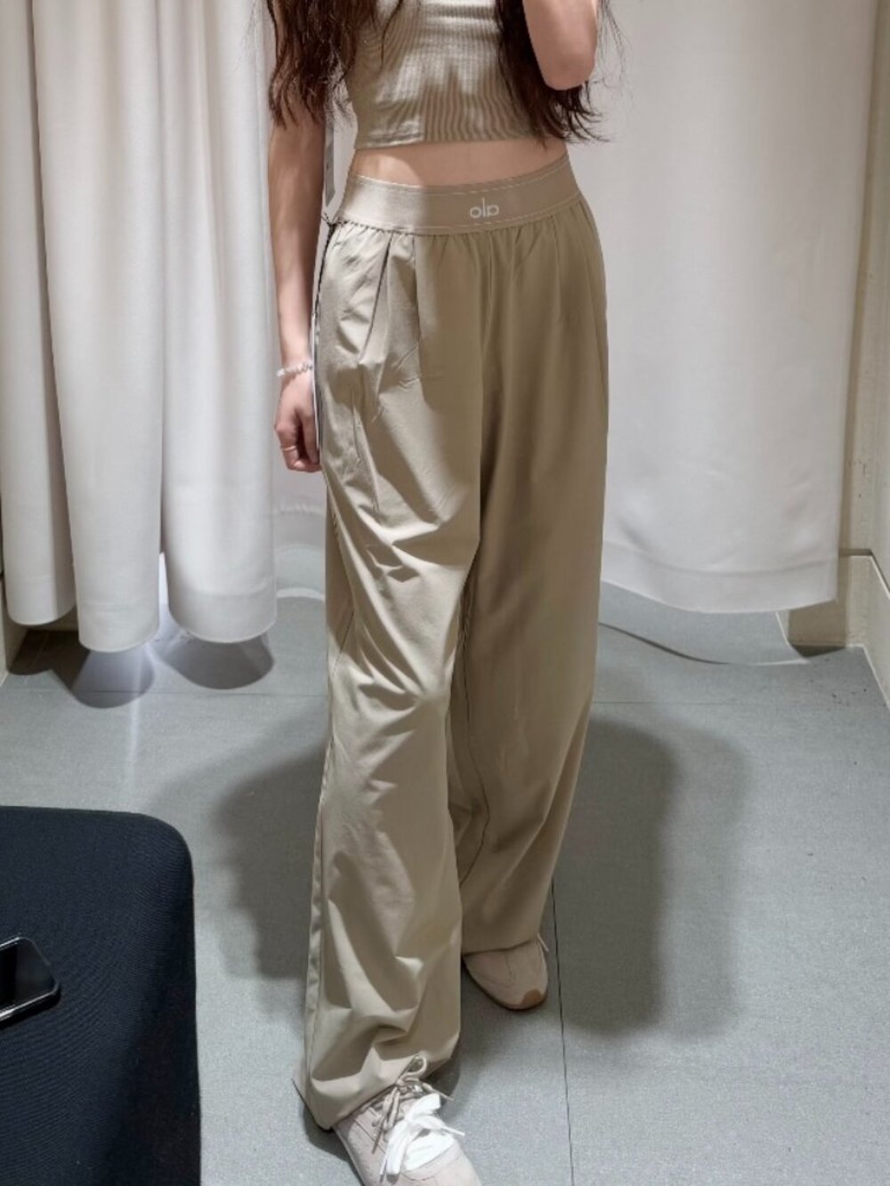 NWT 🌿ALO Yoga Suit Up Trouser | Gravel Color Size XXS(Regular) - Picture 8 of 8